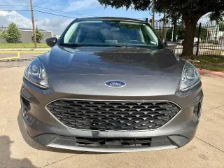 Ford Escape 2022 SE 4dr SUV