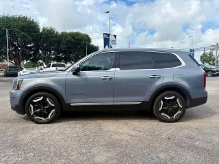 Kia Telluride 2024 S 4dr SUV