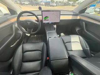 Tesla Model 3 2021 AWD Long Range 4dr Sedan