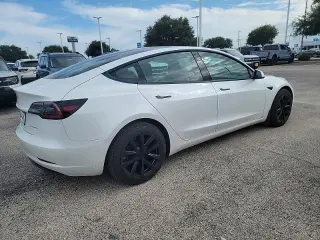 Tesla Model 3 2021 AWD Long Range 4dr Sedan