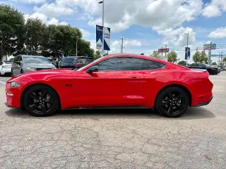 Ford Mustang 2022 GT Premium 2dr Fastback