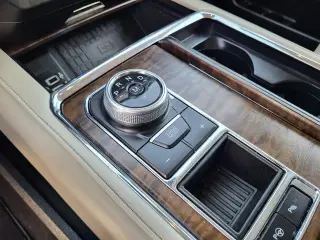 Ford Expedition 2019 4x2 Platinum 4dr SUV