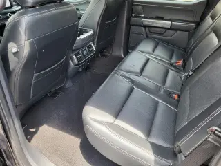 Ford F-150 2023 4x2 XL 4dr SuperCrew 5.5 ft. SB