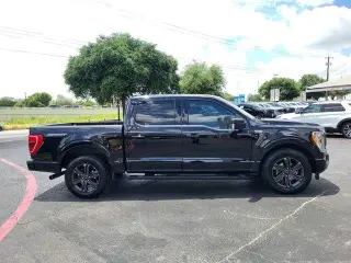 Ford F-150 2023 4x2 XL 4dr SuperCrew 5.5 ft. SB
