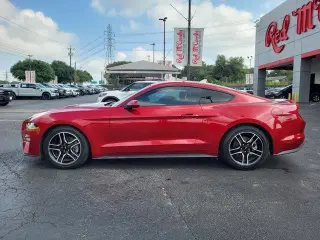 Ford Mustang 2022 EcoBoost 2dr Fastback