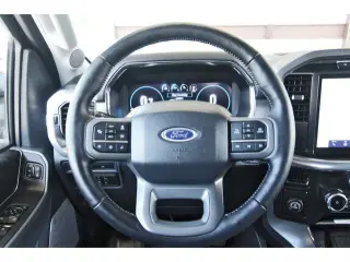 Ford F-150 2022 4x2 Lariat 4dr SuperCrew 5.5 ft. SB