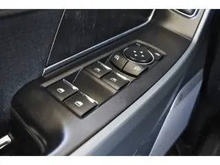 Ford F-150 2022 4x2 Lariat 4dr SuperCrew 5.5 ft. SB