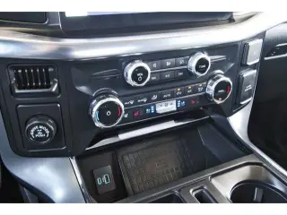 Ford F-150 2022 4x2 Lariat 4dr SuperCrew 5.5 ft. SB