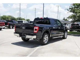 Ford F-150 2022 4x2 Lariat 4dr SuperCrew 5.5 ft. SB