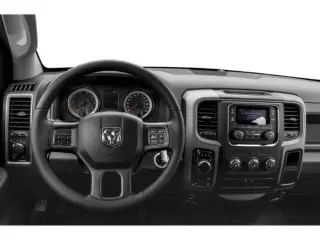 Ram 1500 Classic 2021 4x4 Tradesman 4dr Quad Cab 6.3 ft. SB Pickup