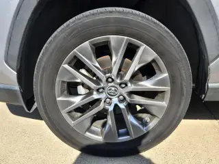 Toyota RAV4 2019 XLE Premium 4dr SUV