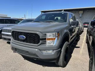 Ford F-150 2021 4x4 XL 4dr SuperCrew 5.5 ft. SB