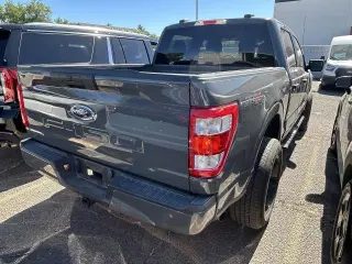 Ford F-150 2021 4x4 XL 4dr SuperCrew 5.5 ft. SB