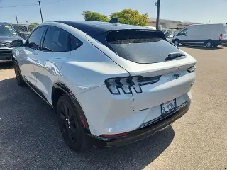 Ford Mustang Mach-E 2023 AWD California Route 1 4dr SUV