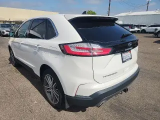 Ford Edge 2023 AWD Titanium 4dr Crossover