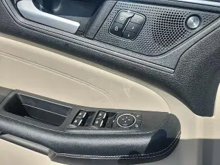 Ford Edge 2023 AWD Titanium 4dr Crossover