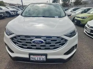 Ford Edge 2023 AWD Titanium 4dr Crossover