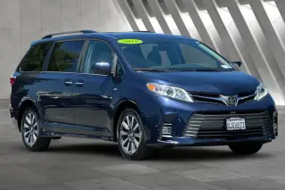Toyota Sienna 2019 AWD XLE 7-Passenger 4dr Mini-Van
