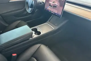 Tesla Model 3 2022 4dr Sedan