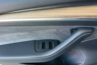 Tesla Model 3 2022 4dr Sedan