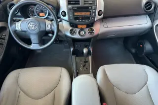 Toyota RAV4 2008 4x4 Limited 4dr SUV V6