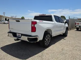 Chevrolet Silverado 1500 2023 4x4 LT 4dr Crew Cab 5.8 ft. SB w/1LT