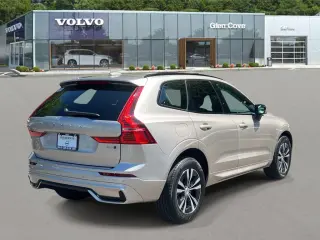 Volvo XC60 2024 AWD B5 Core Dark Theme 4dr SUV
