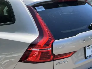 Volvo XC60 2024 AWD B5 Core Dark Theme 4dr SUV