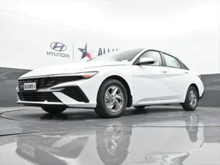 Hyundai ELANTRA 2026 SE 4dr Sedan