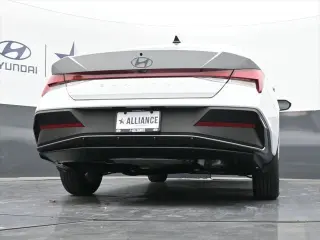 Hyundai ELANTRA 2026 SE 4dr Sedan