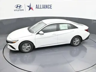 Hyundai ELANTRA 2026 SE 4dr Sedan