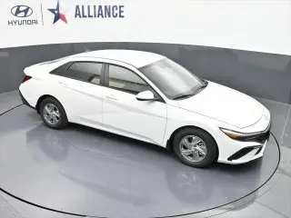Hyundai ELANTRA 2026 SE 4dr Sedan