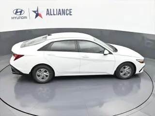 Hyundai ELANTRA 2026 SE 4dr Sedan