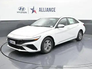 Hyundai ELANTRA 2026 SE 4dr Sedan