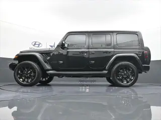 Jeep Wrangler Unlimited 2022 4x4 High Altitude 4dr SUV