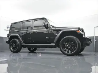 Jeep Wrangler Unlimited 2022 4x4 High Altitude 4dr SUV
