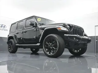 Jeep Wrangler Unlimited 2022 4x4 High Altitude 4dr SUV