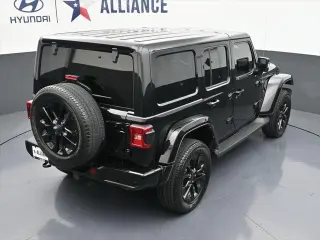Jeep Wrangler Unlimited 2022 4x4 High Altitude 4dr SUV