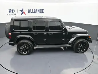 Jeep Wrangler Unlimited 2022 4x4 High Altitude 4dr SUV
