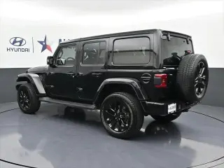 Jeep Wrangler Unlimited 2022 4x4 High Altitude 4dr SUV