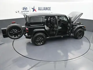 Jeep Wrangler Unlimited 2022 4x4 High Altitude 4dr SUV