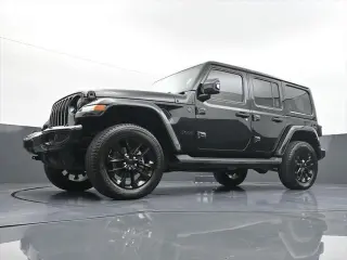 Jeep Wrangler Unlimited 2022 4x4 High Altitude 4dr SUV
