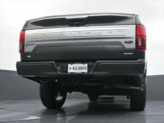 Ford F-150 2018 4x4 Platinum 4dr SuperCrew 5.5 ft. SB