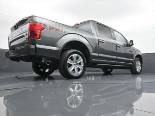 Ford F-150 2018 4x4 Platinum 4dr SuperCrew 5.5 ft. SB
