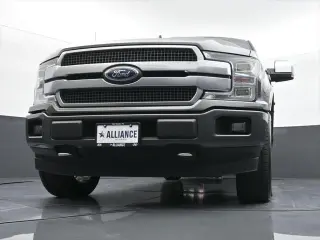 Ford F-150 2018 4x4 Platinum 4dr SuperCrew 5.5 ft. SB
