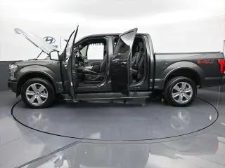 Ford F-150 2018 4x4 Platinum 4dr SuperCrew 5.5 ft. SB