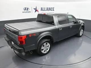 Ford F-150 2018 4x4 Platinum 4dr SuperCrew 5.5 ft. SB