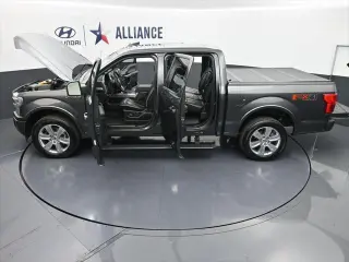 Ford F-150 2018 4x4 Platinum 4dr SuperCrew 5.5 ft. SB