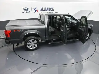 Ford F-150 2018 4x4 Platinum 4dr SuperCrew 5.5 ft. SB