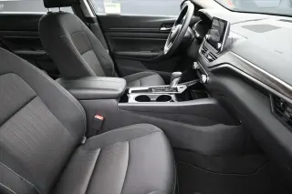 Nissan Altima 2024 2.5 SV 4dr Sedan